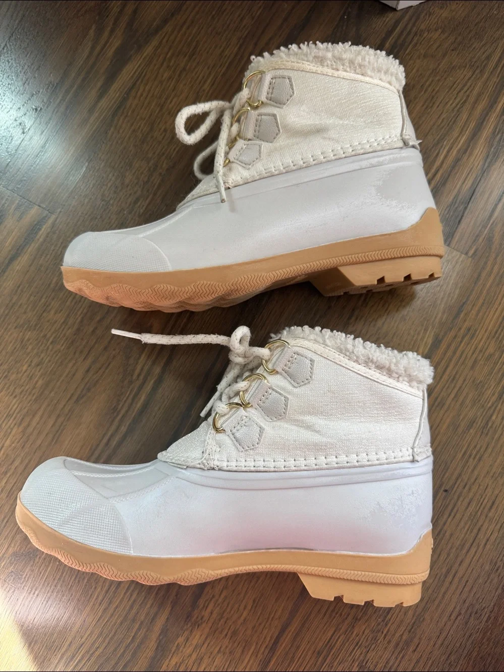 Sperry Waterproof Winter Ankle Boots alpine white size 3 girls